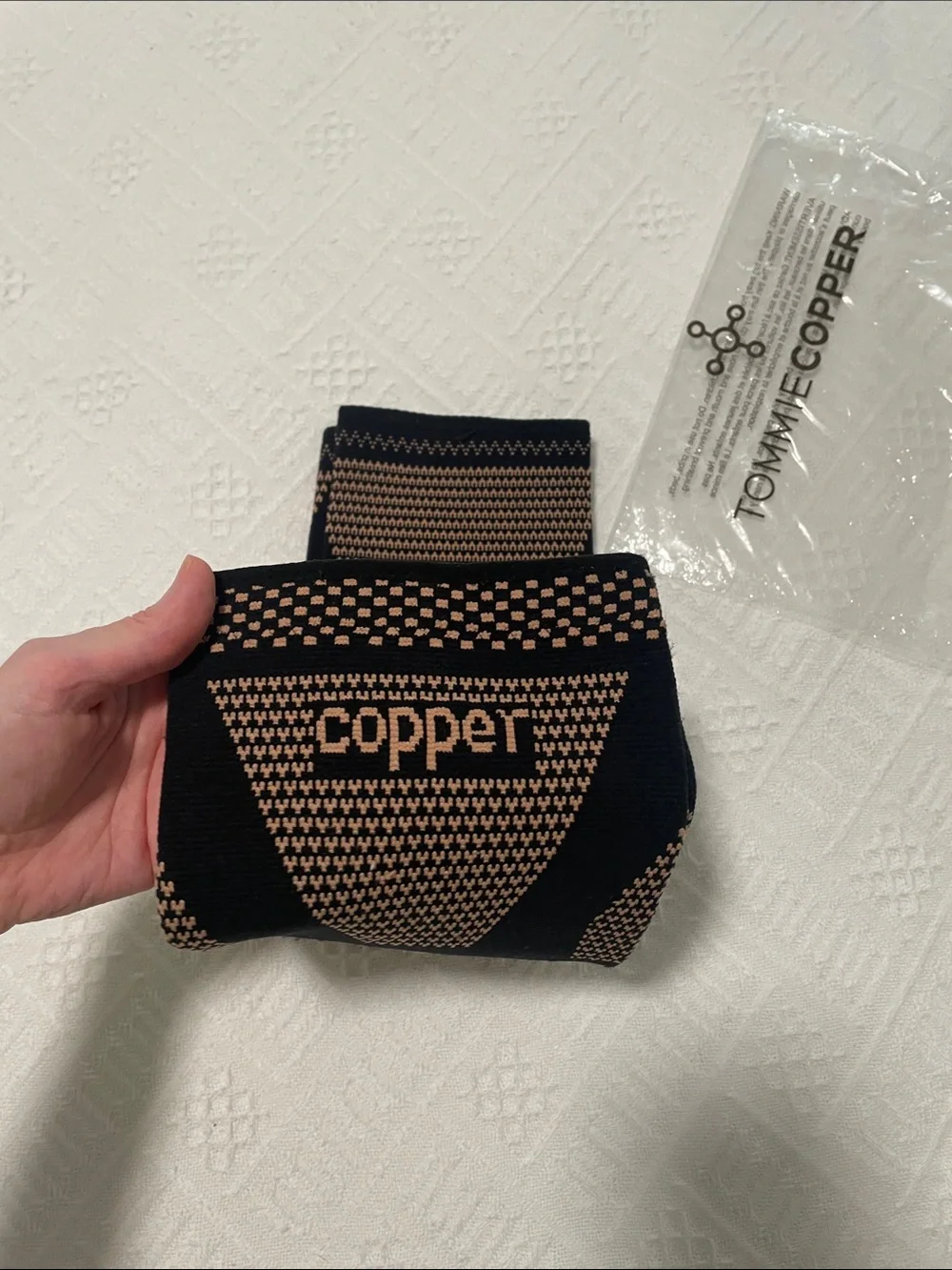 2 Copper Compression knee leg Sleeves in Black and Copper